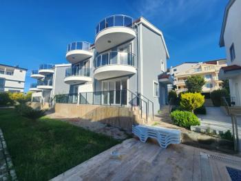 HİSAR MAHALLESİ'NDE ACİL SATILIK 4+1 HAVUZ CEPHELİ GENİŞ DUBLEKS DAİRE 