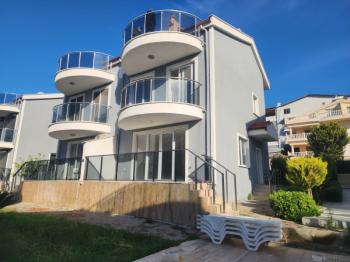 HİSAR MAHALLESİ'NDE ACİL SATILIK 4+1 HAVUZ CEPHELİ GENİŞ DUBLEKS DAİRE 