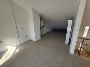 HİSAR MAHALLESİ'NDE ACİL SATILIK 4+1 HAVUZ CEPHELİ GENİŞ DUBLEKS DAİRE 