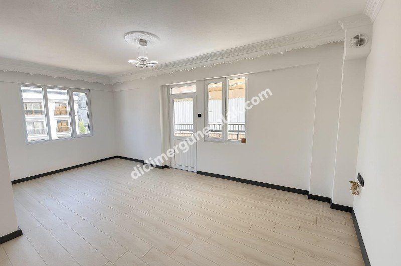 DİDİM ÇAMLIK MAHALLESİNDE DENİZE YÜRÜYÜŞ MESAFESİNDE,TAMAMEN YENİLENMİŞ EFSANE FİYATLI MASRAFSIZ VE ŞIK 2+1 SATILIK DAİRE!