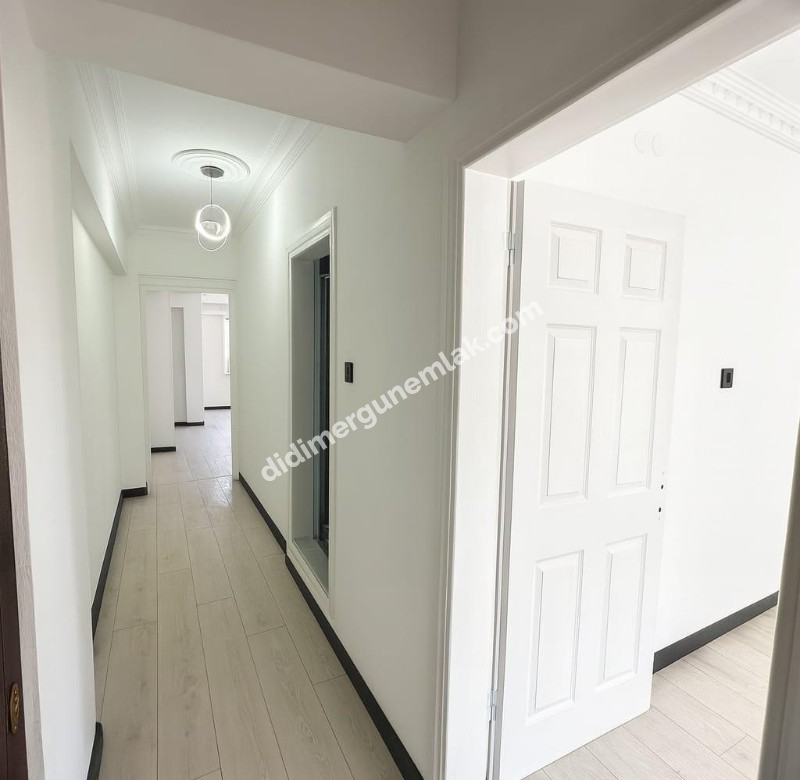 DİDİM ÇAMLIK MAHALLESİNDE DENİZE YÜRÜYÜŞ MESAFESİNDE,TAMAMEN YENİLENMİŞ EFSANE FİYATLI MASRAFSIZ VE ŞIK 2+1 SATILIK DAİRE!