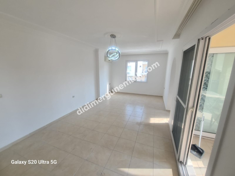 DİDİM EFELER MAHALLESİNDE HAVUZ CEPHELİ ,MODERN SİTEDE FERAH 2+1 SATILIK DAİRE