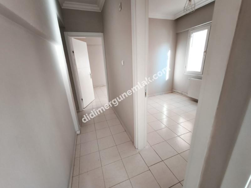 DİDİM CUMHURİYET MAHALLESİ’NDE ÇARŞI MERKEZİNE YAKIN HAVUZLU SİTE İÇERİSİNDE SATILIK 3+1 DAİRE