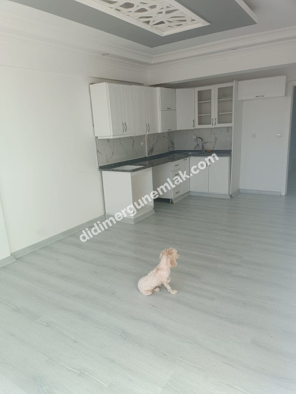 EGEMED HASTANESİ'NE ÇOK YAKIN SATILIK 2+1 AÇIK MUTFAKLI GENİŞ TERASLI KATTA DUBLEKS DAİRE 