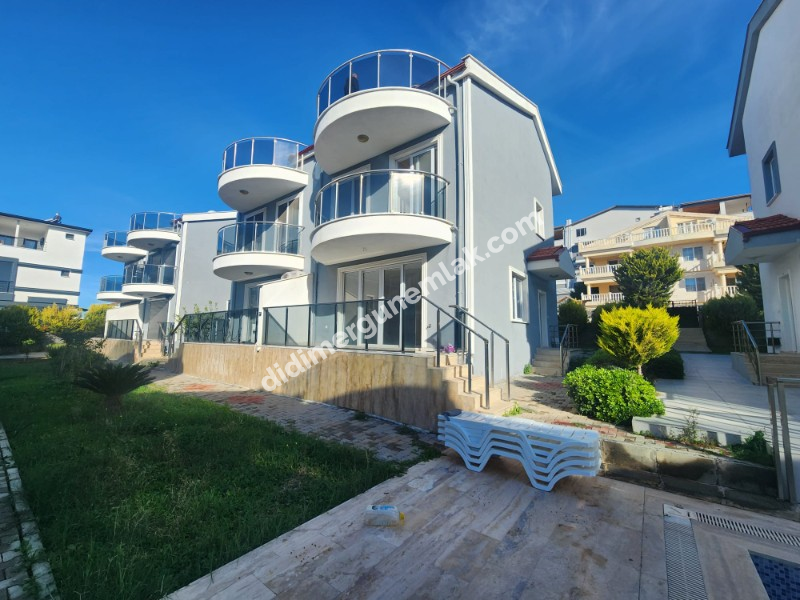 HİSAR MAHALLESİ'NDE ACİL SATILIK 4+1 HAVUZ CEPHELİ GENİŞ DUBLEKS DAİRE 