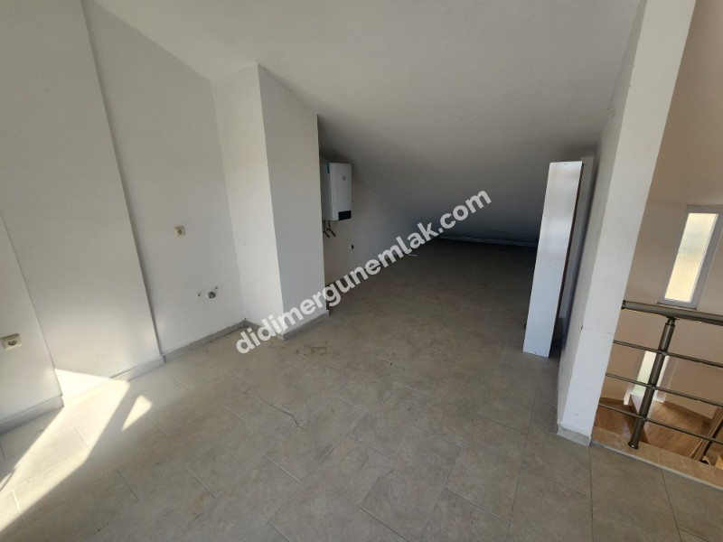 HİSAR MAHALLESİ'NDE ACİL SATILIK 4+1 HAVUZ CEPHELİ GENİŞ DUBLEKS DAİRE 