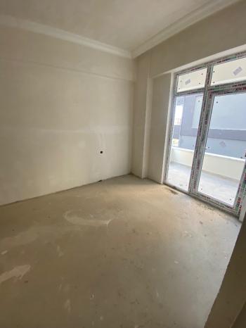 GÜVENAY - ÇORUM ULUKAVAK PELİT CAMİİ CİVARI SATILIK 2+1 DAİRE