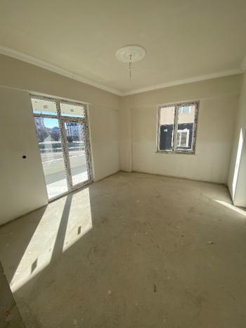 GÜVENAY - ÇORUM ULUKAVAK PELİT CAMİİ CİVARI SATILIK 3+1 DAİRE