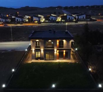 GÜVENAY - ÇORUM SLİM KENT SATILIK 5+1 LÜKS VİLLA