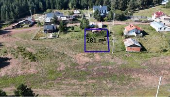 BUCAK YAYLASINDA SATILIK 281m2 KÖŞE BAŞI ARSA