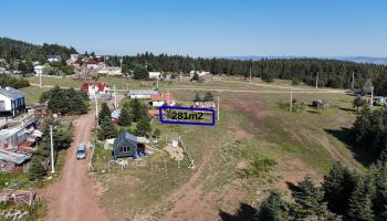 BUCAK YAYLASINDA SATILIK 281m2 KÖŞE BAŞI ARSA