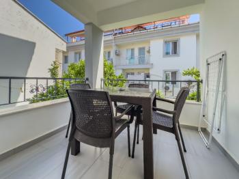 DATÇA İSKELE’DE OTEL RUHSATLI, DENİZE YAKIN, HAZIR TİCARİ YATIRIM FIRSATI!