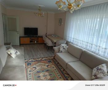 MUDANYA HALİTPAŞA 'da MERKEZİ NOKTADA SATILIK 1.KAT GENİŞ 2+1 DAİRE