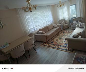 MUDANYA HALİTPAŞA 'da MERKEZİ NOKTADA SATILIK 1.KAT GENİŞ 2+1 DAİRE