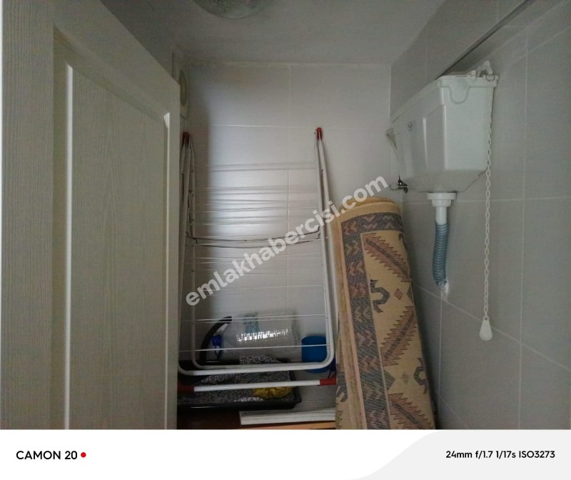 MUDANYA HALİTPAŞA 'da MERKEZİ NOKTADA SATILIK 1.KAT GENİŞ 2+1 DAİRE