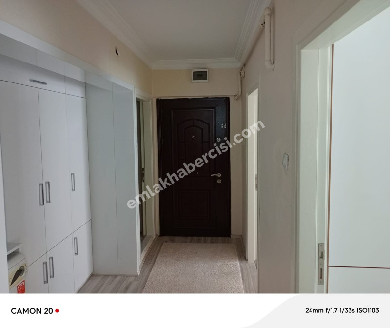 MUDANYA HALİTPAŞA 'da MERKEZİ NOKTADA SATILIK 1.KAT GENİŞ 2+1 DAİRE