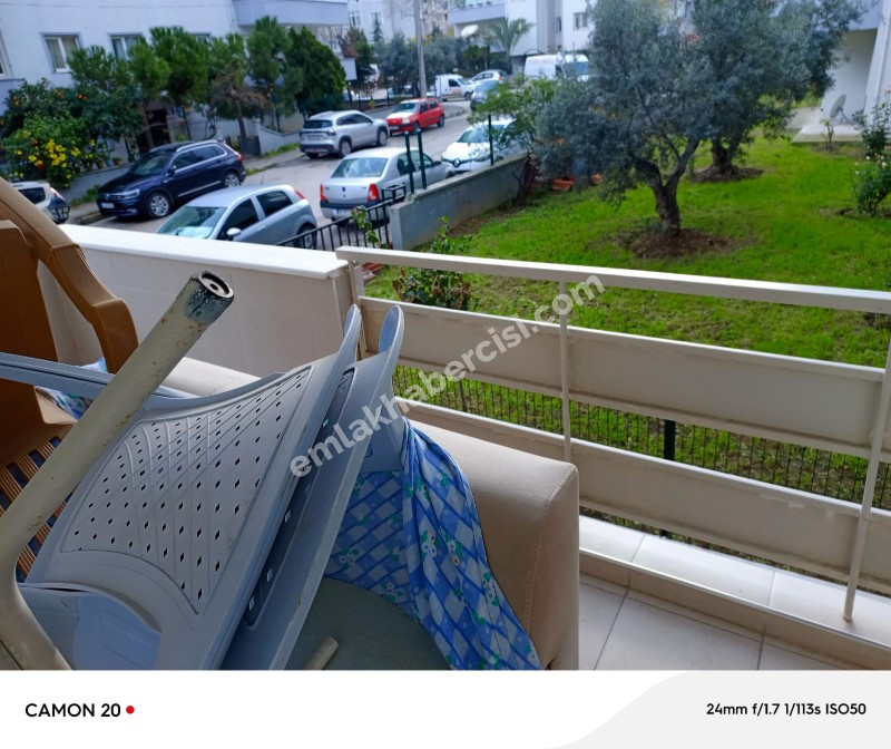 MUDANYA HALİTPAŞA 'da MERKEZİ NOKTADA SATILIK 1.KAT GENİŞ 2+1 DAİRE