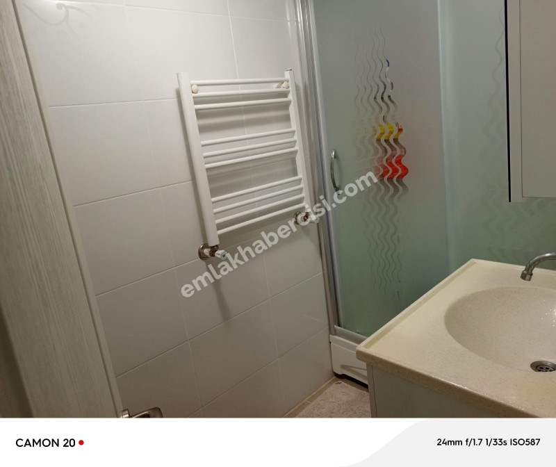 MUDANYA HALİTPAŞA 'da MERKEZİ NOKTADA SATILIK 1.KAT GENİŞ 2+1 DAİRE