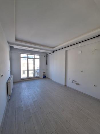 GÜVENAY -  ÇORUM BAHÇELİEVLER MAH. ÇORAKLIK CADDESİ ÜZERİ 3+1 SATILIK DAİRE