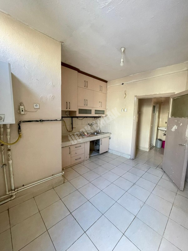 AFYON  ÜÇOK EMLAKTAN MARULCU MAH 2+1 85M² SATILIK DAİRE 