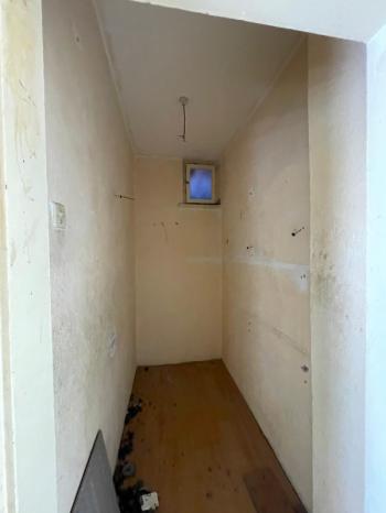 AFYON ÜÇOK EMLAKTAN DUMLUPINAR MAH SATILIK 2+1 MERKEZİ KONUMDA DAİRE