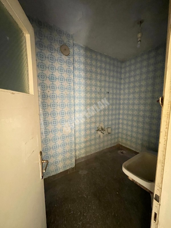 AFYON ÜÇOK EMLAKTAN DUMLUPINAR MAH SATILIK 2+1 MERKEZİ KONUMDA DAİRE