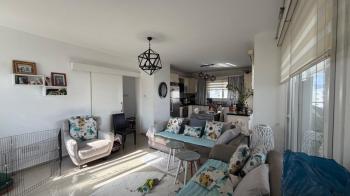 Lefkoşa Ortaköy Bölgesinde Satılık 2+1 PENTHOUSE