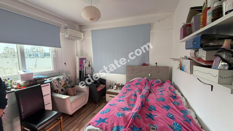 Lefkoşa Ortaköy Bölgesinde Satılık 2+1 PENTHOUSE