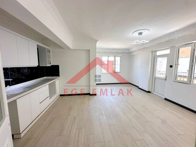 Çamlık Mahallesinde Satılık Daire