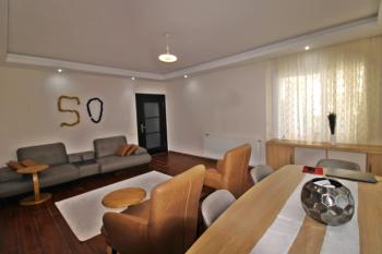 Elmas’tan H.Okan Merzeci Mh. Geniş Metraj Bağımsız 3+1