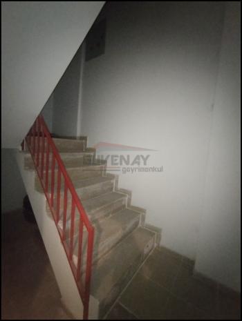 GÜVENAY – ÇORUM İKBAL IŞIKLARINDA KÖŞE BAŞI – MERKEZİ KONUMDA SATILIK 3+1 DAİRE