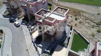 L/ŞA HAMİTKÖY BÖLGESİNDE TAKSİTLİ SATILIK MÜSTAKİL TRİPLEX EV