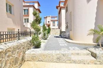 L/ŞA HAMİTKÖY BÖLGESİNDE TAKSİTLİ SATILIK MÜSTAKİL TRİPLEX EV