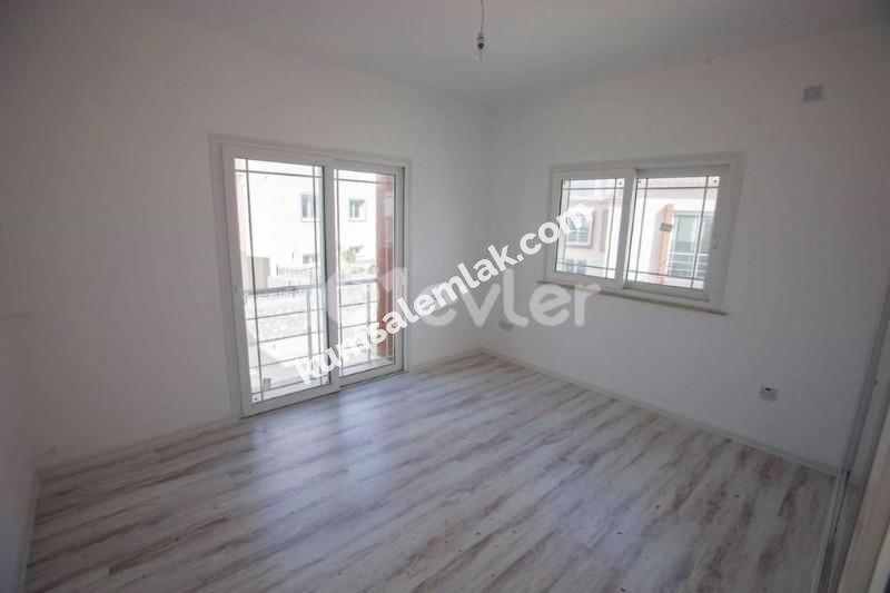 L/ŞA HAMİTKÖY BÖLGESİNDE TAKSİTLİ SATILIK MÜSTAKİL TRİPLEX EV