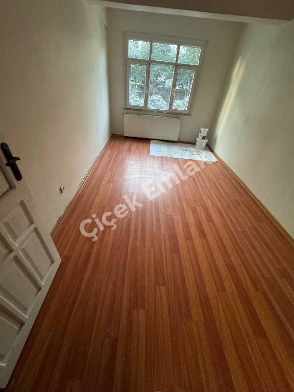 Yeşilpınar Metro’ya 5 Dk 1.Kat 2+1 Kiralık Daire