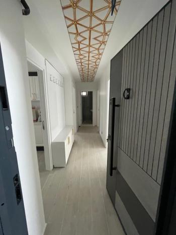 AFYON ÜÇOK EMLAKTAN HARBİŞ NAZMİ SAATÇİ MAH KİRALIK 2+1 SIFIR AYARINDA LÜX DAİRE