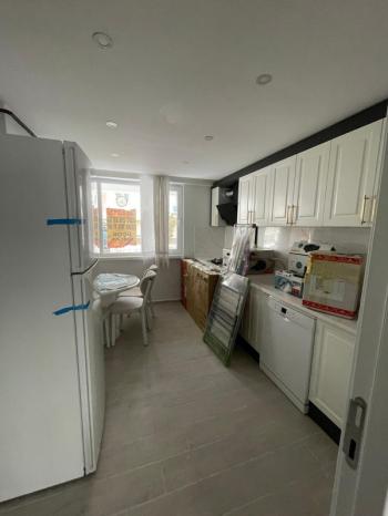 AFYON ÜÇOK EMLAKTAN HARBİŞ NAZMİ SAATÇİ MAH KİRALIK 2+1 SIFIR AYARINDA LÜX DAİRE