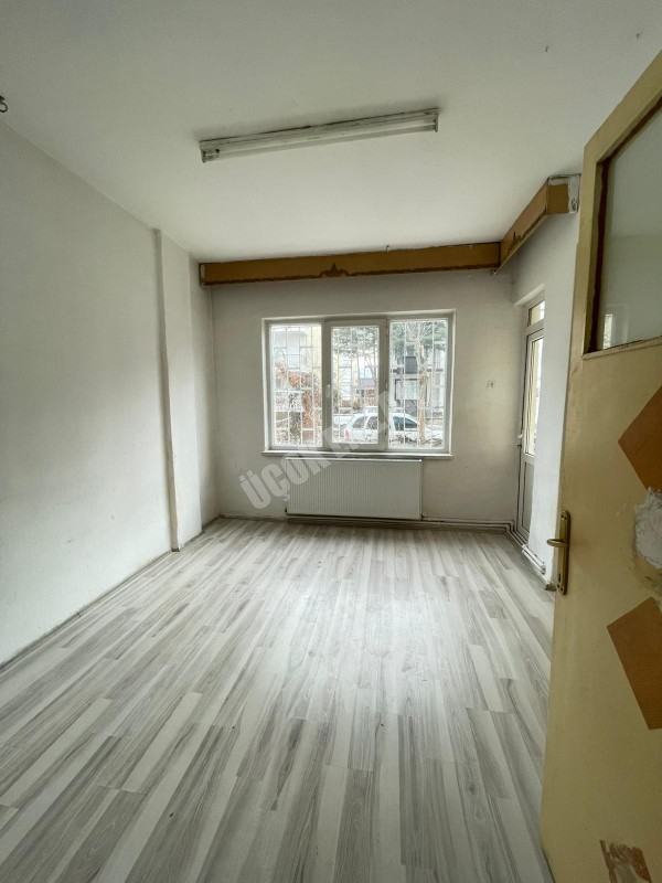 AFYON ÜÇOK EMLAKTAN HARBİŞ GAZİ MAH 3+1 115M² KİRALIK DAİRE 