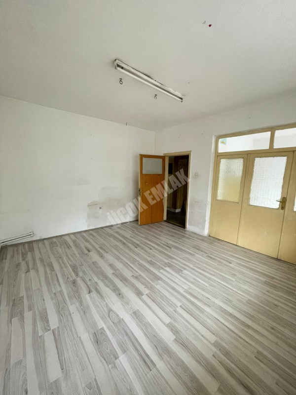 AFYON ÜÇOK EMLAKTAN HARBİŞ GAZİ MAH 3+1 115M² KİRALIK DAİRE 