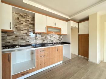 ALYANS'TAN TECE MERKEZ'DE GENİŞ METRAJ KİRALIK 1+1 DAİRE