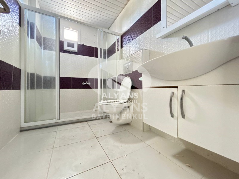 ALYANS'TAN TECE MERKEZ'DE GENİŞ METRAJ KİRALIK 1+1 DAİRE