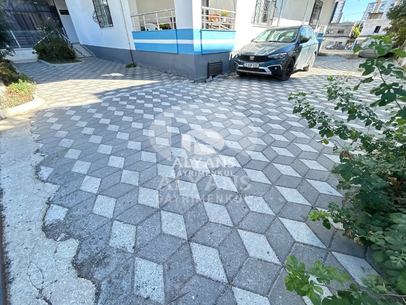 ALYANS'TAN TECE MERKEZ'DE GENİŞ METRAJ KİRALIK 1+1 DAİRE