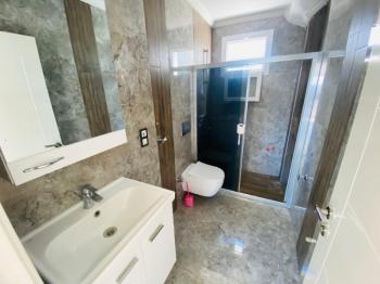 Didim Cumhuriyet'te Satılık 2+1 Masrafsız Boş Daire