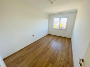 Didim Cumhuriyet'te Satılık 2+1 Masrafsız Boş Daire