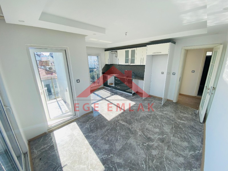 Didim Cumhuriyet'te Satılık 2+1 Masrafsız Boş Daire