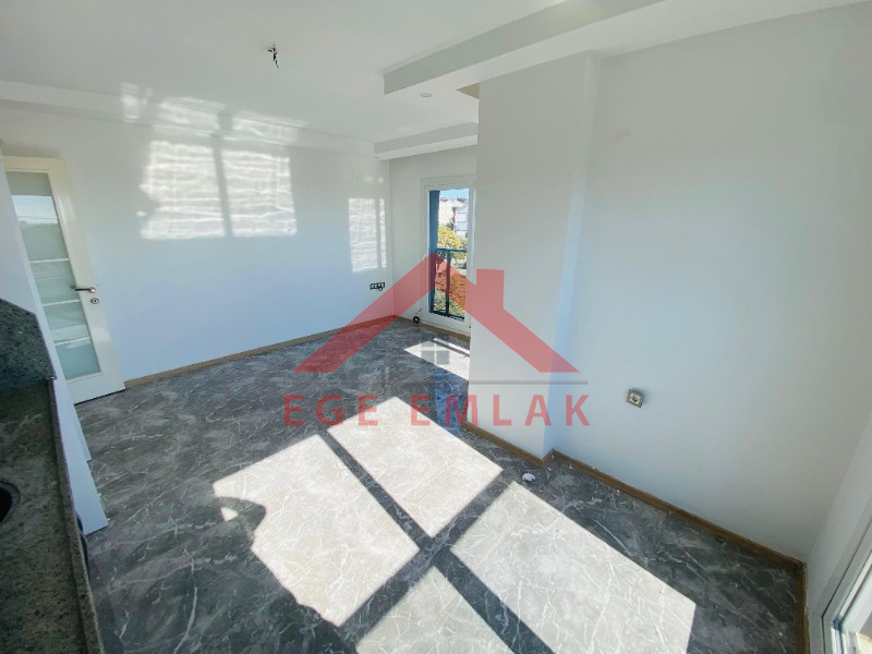 Didim Cumhuriyet'te Satılık 2+1 Masrafsız Boş Daire