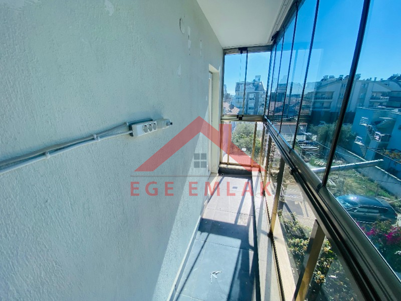 Didim Cumhuriyet'te Satılık 2+1 Masrafsız Boş Daire