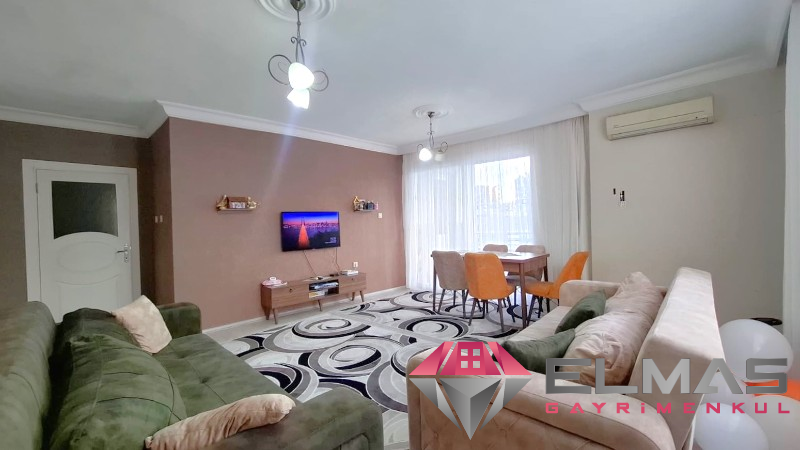 Elmas’tan Menderes’te Site İçi Denize Yakın Nezih Bölgede 3+1