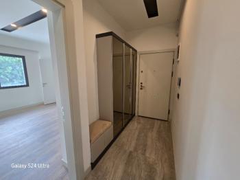 KUŞADASI HAVUZLU DOĞALGAZLI SATILIK 2+1 DAİRE