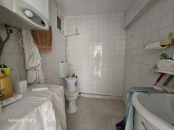 KUŞADASINDA PLAJA VE DENİZE  200 METRE SİTE İÇERİSİNDE SATILIK DAİRESİ